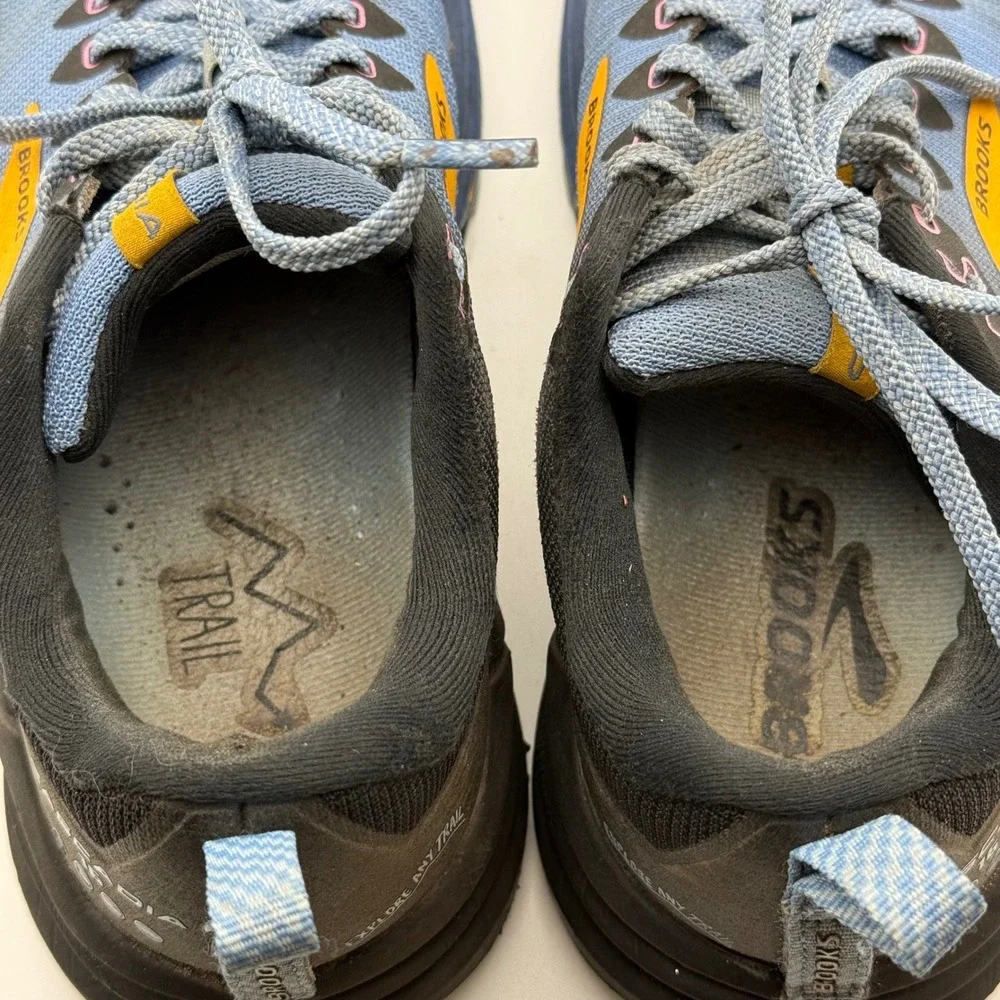 Brooks Cascadia 16 Womens Trail Running‎ Shoes Blue Black Yellow  Size 9